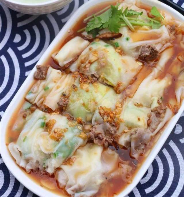 蛋肉肠粉